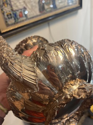 Lot 578 - A George IV silver part tea set