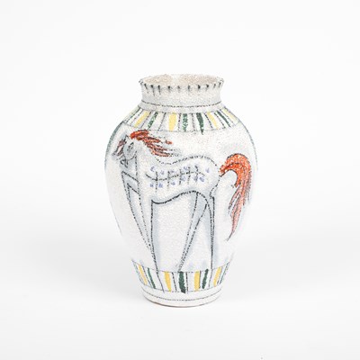 Lot 90 - A Fratelli Fanciullacci pottery vase