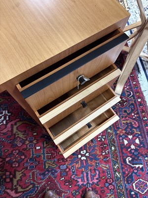 Lot 3 - HK Furniture