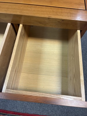 Lot 13 - Ray Leigh (1928-2025) for Gordon Russell Ltd.