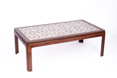 Lot 112 - A mid Century coffee table