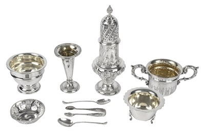 Lot 591 - A silver sugar caster