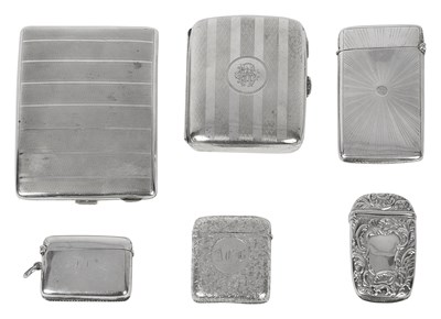 Lot 593 - A silver vesta case