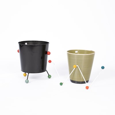 Lot 122 - An atomic sputnik wall handing coat rack