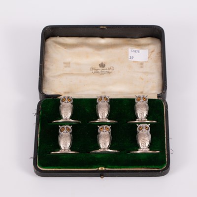 Lot 71 - A set of six Edwardian novelty silver menu holders