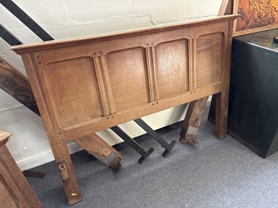 Lot 40 - Gordon Russell (1892-1980)