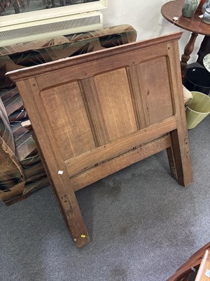 Lot 41 - Gordon Russell (1892-1980)