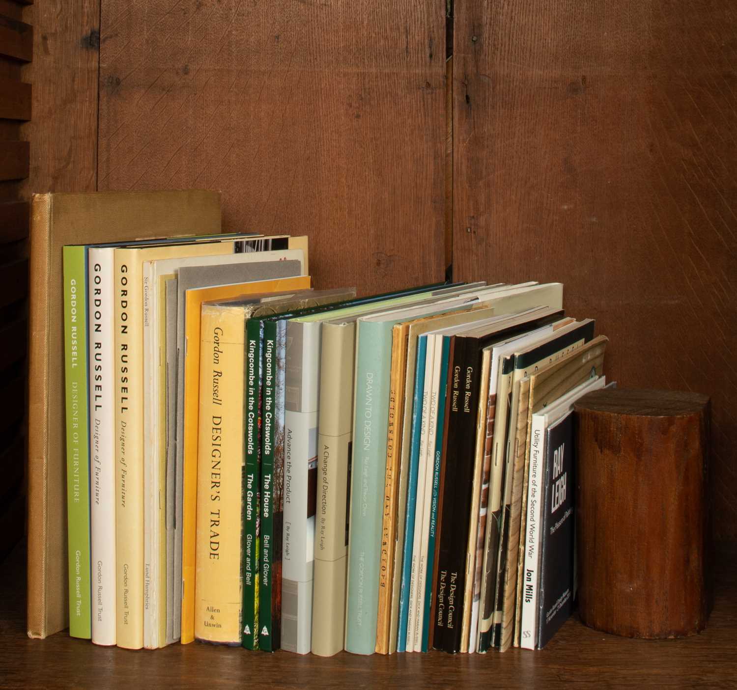 Lot 34 - [Gordon Russell]