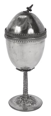 Lot 615 - A Victorian silver cup and cover