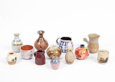 Lot 394 - Various studio pottery