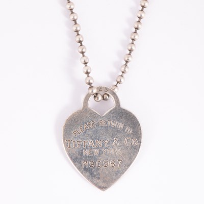 Lot 20 - A Tiffany & Co. silver heart pendant