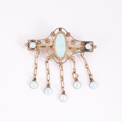 Lot 23 - A Norwegian Art Nouveau silver filigree and blue enamel brooch