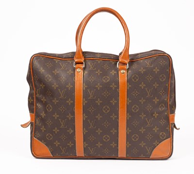 Lot 257 - A Louis Vuitton travel bag