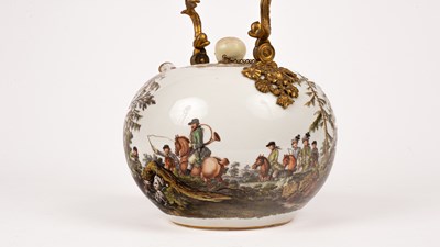 Lot 222 - A Meissen globular kettle