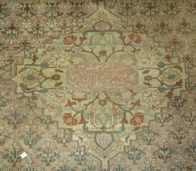 Lot 1101 - A very large Ziegler carpet, indistinctly...